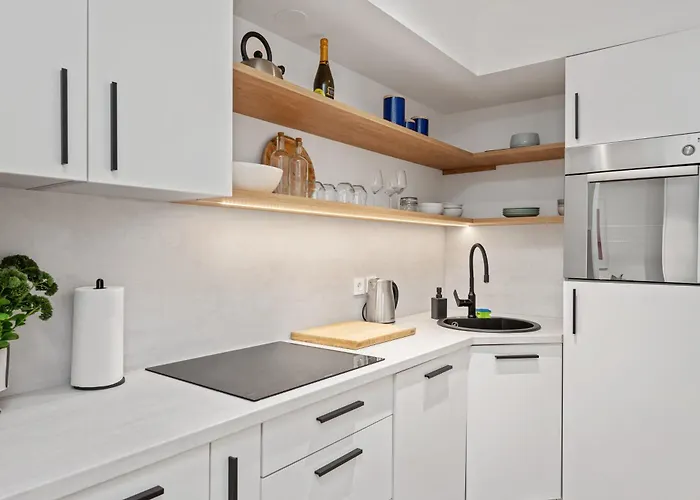 M2 Modern Apartment In City Center